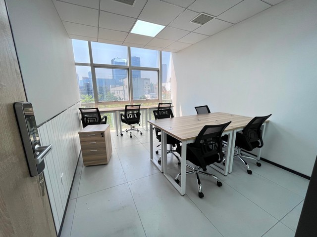 上海塑料办公椅订购多少钱